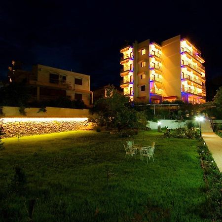 Sagini Boutique Hotel Lutrá Edipszú Kültér fotó
