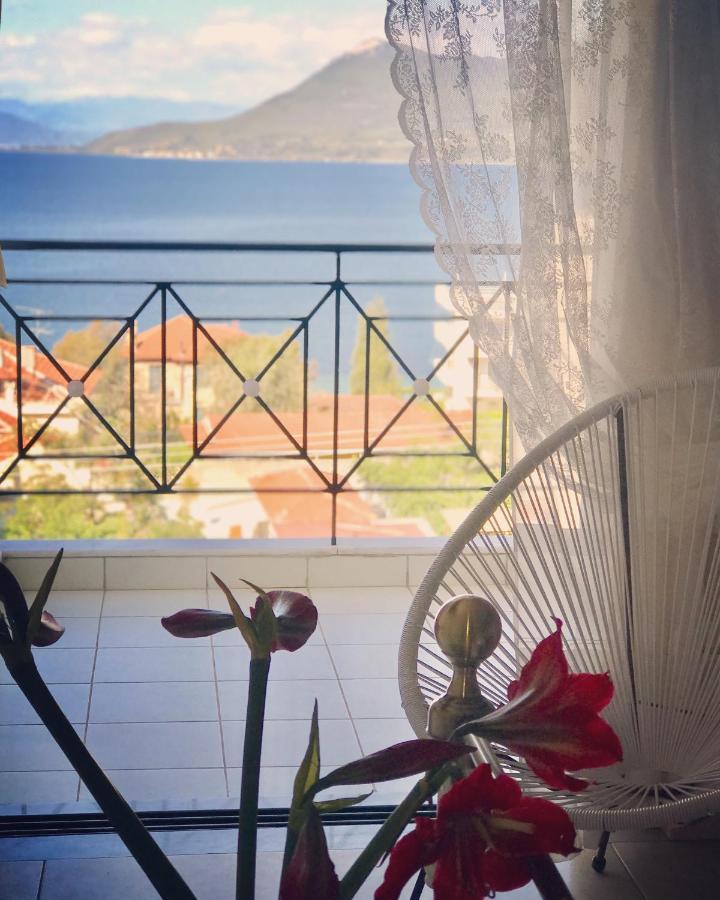 Sagini Boutique Hotel Lutrá Edipszú Kültér fotó