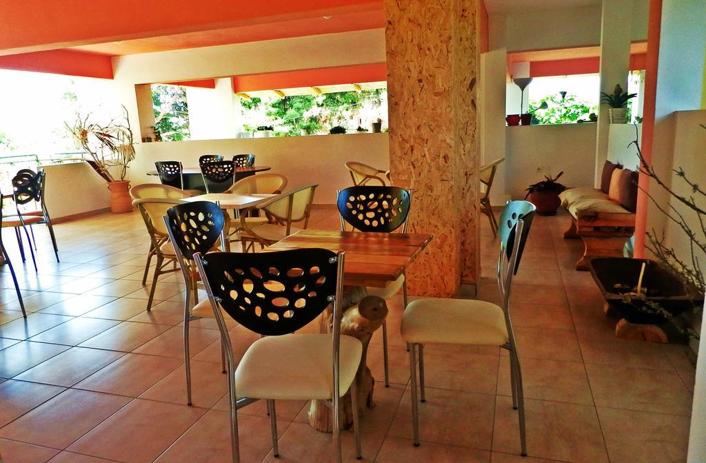 Sagini Boutique Hotel Lutrá Edipszú Kültér fotó