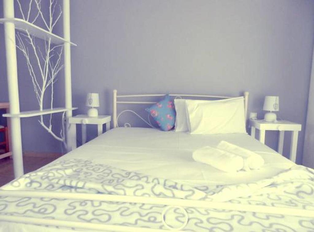 Sagini Boutique Hotel Lutrá Edipszú Kültér fotó
