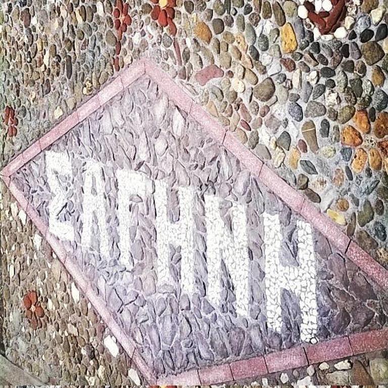 Sagini Boutique Hotel Lutrá Edipszú Kültér fotó