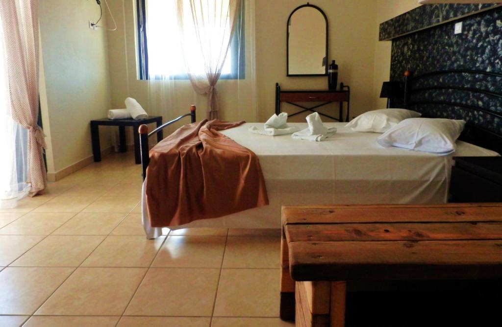 Sagini Boutique Hotel Lutrá Edipszú Kültér fotó
